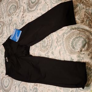 PERFORMANCE NWT cycling capris